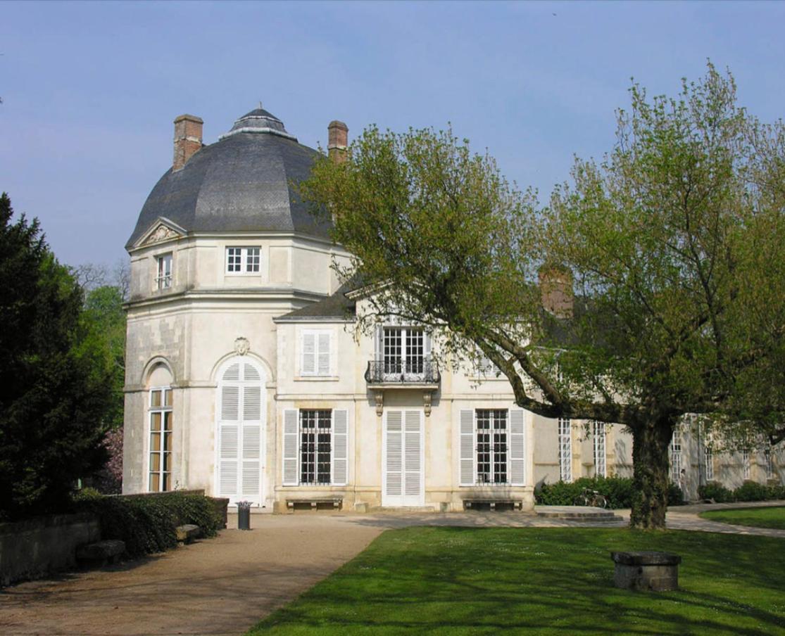 *** Domaine Des Noyers - Proche Centre Ville Châteauneuf-sur-Loire المظهر الخارجي الصورة